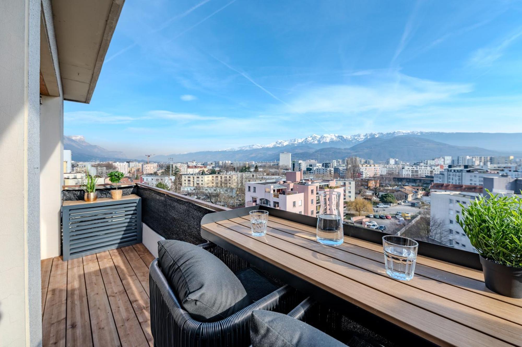 Studio Vue Montagne เกรอน็อบล์ ภายนอก รูปภาพ